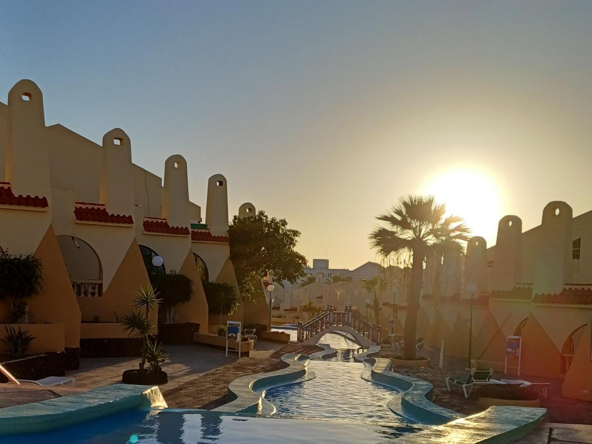 Mareverde Pool View *