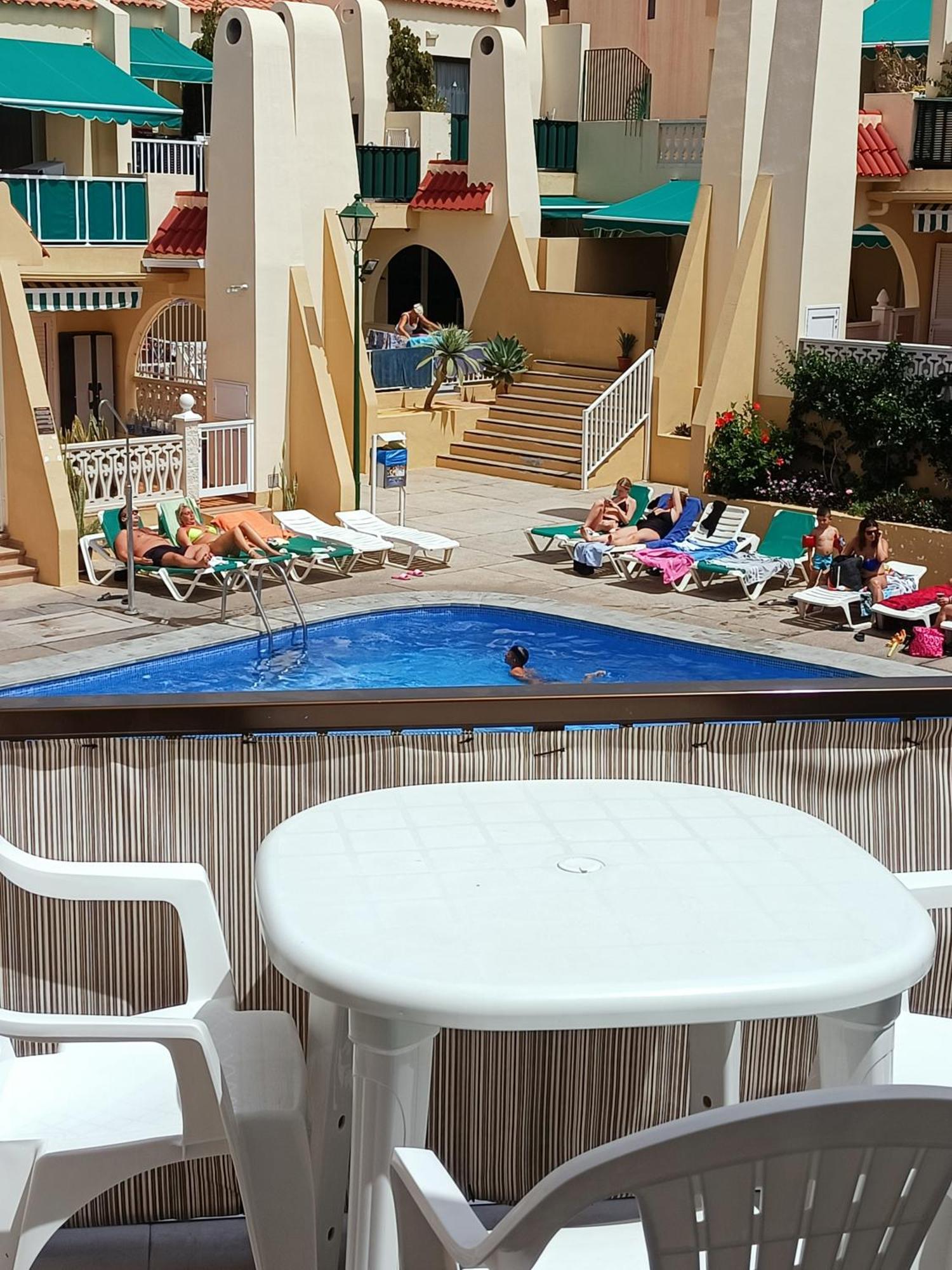 Apartment Mareverde Pool View